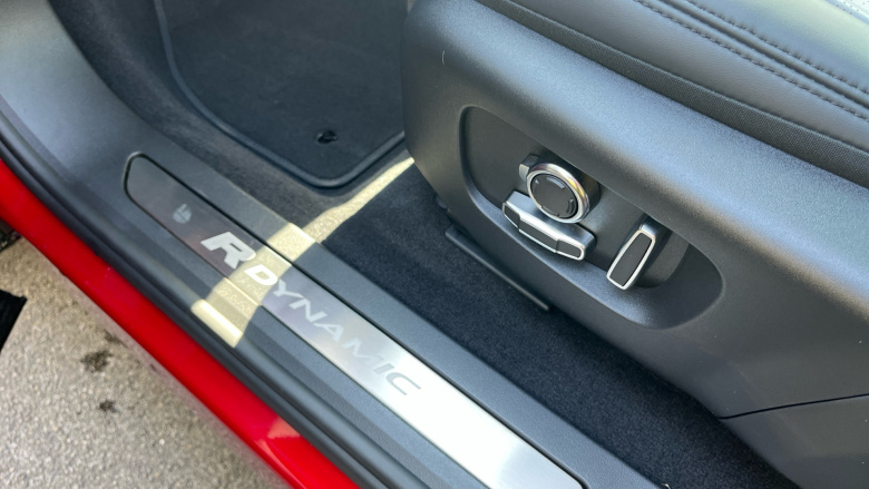 Land Rover Range Rover Evoque 2.0 D200 R-Dynamic HSE 5dr Auto Diesel Hatchback